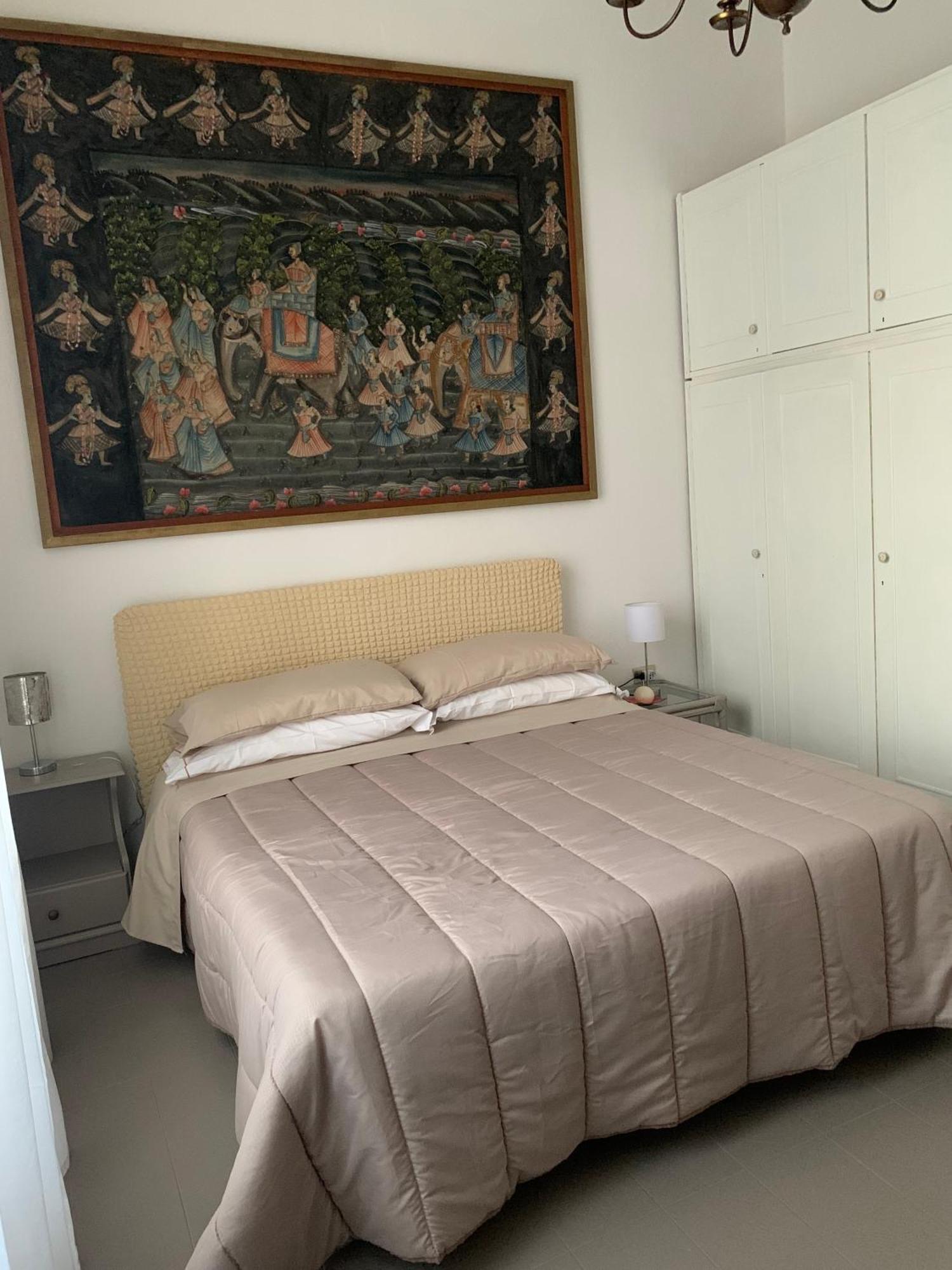 Guest House A Due Passi أولبيا المظهر الخارجي الصورة